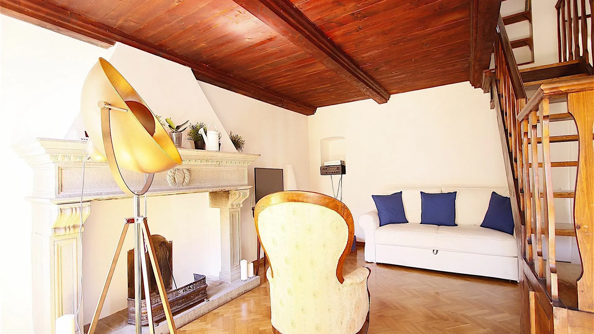 Santa Croce Charming Studio Floransa Daire